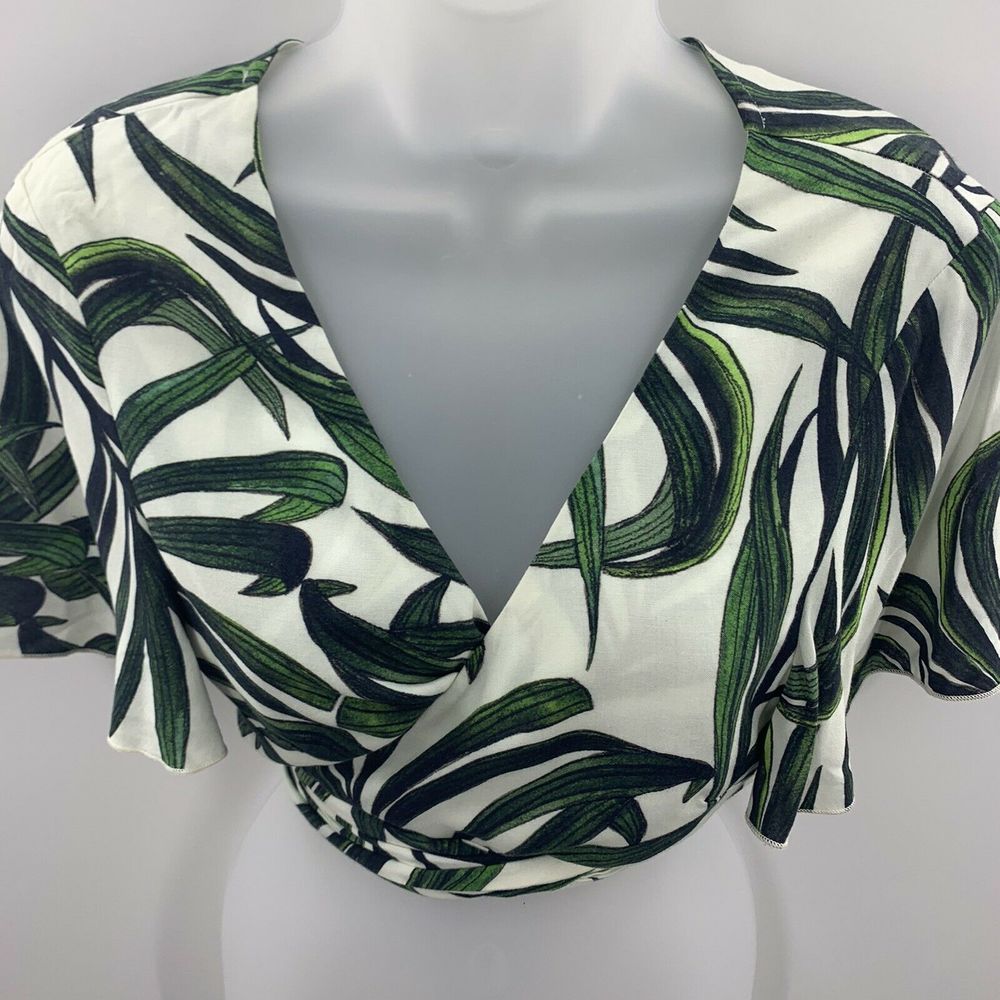 Show Me Your MuMu Palm Leaves Tied Crop Top Size M - Picture 3 of 12